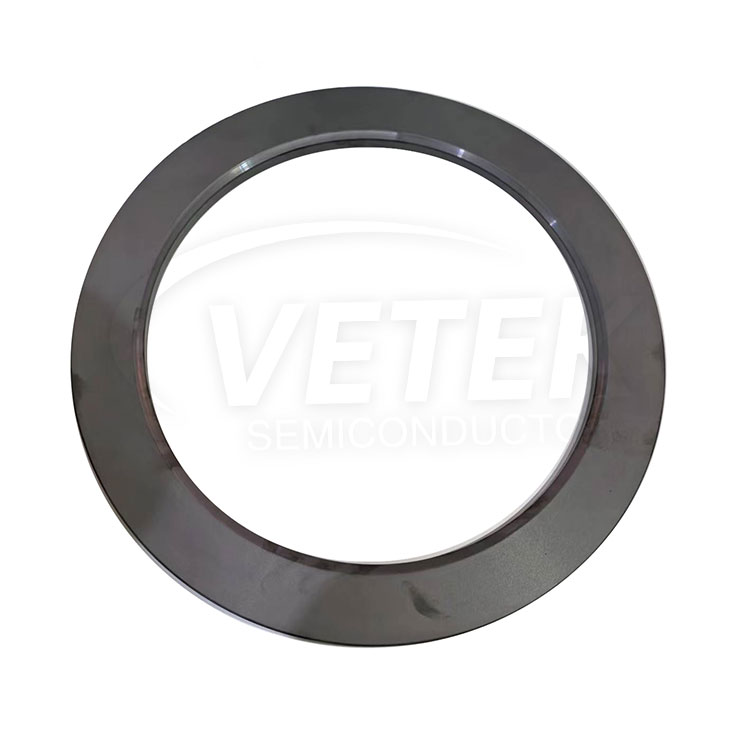 Nhẫn tập trung khắc sic rắn
